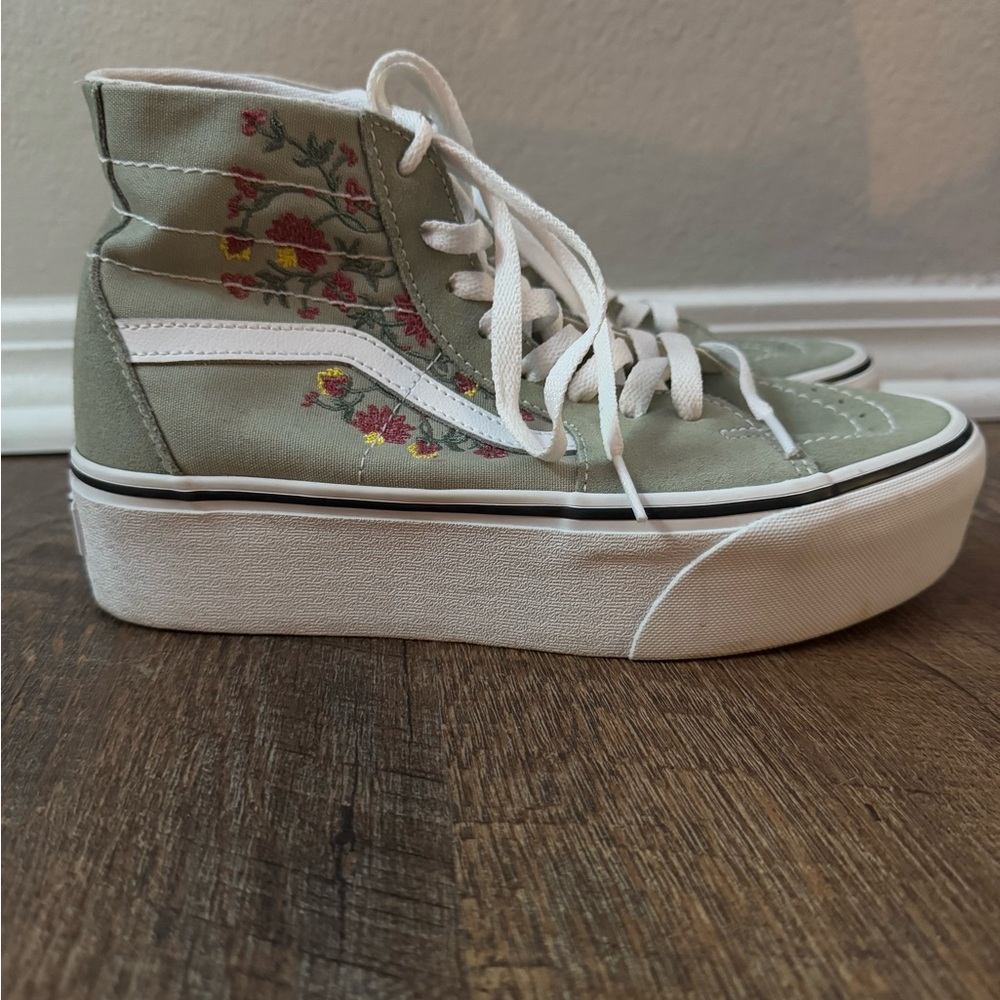 Vans Green High-Top Sneakers with Floral Design and White Platform